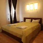 Made Apartament *