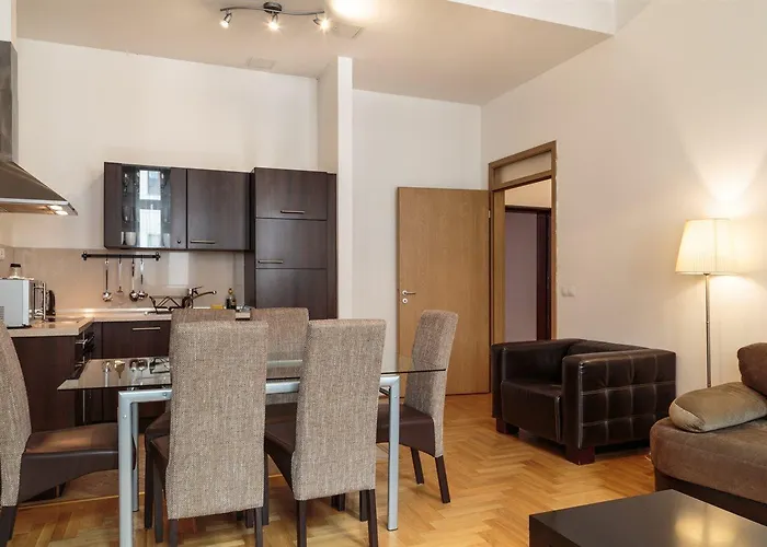 Made * Βουδαπέστη