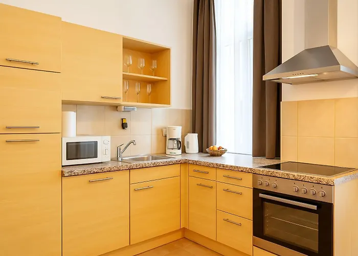 Apartment Made *