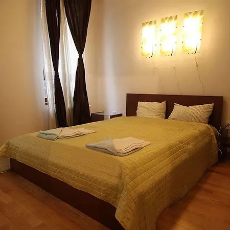 Made Apartament *